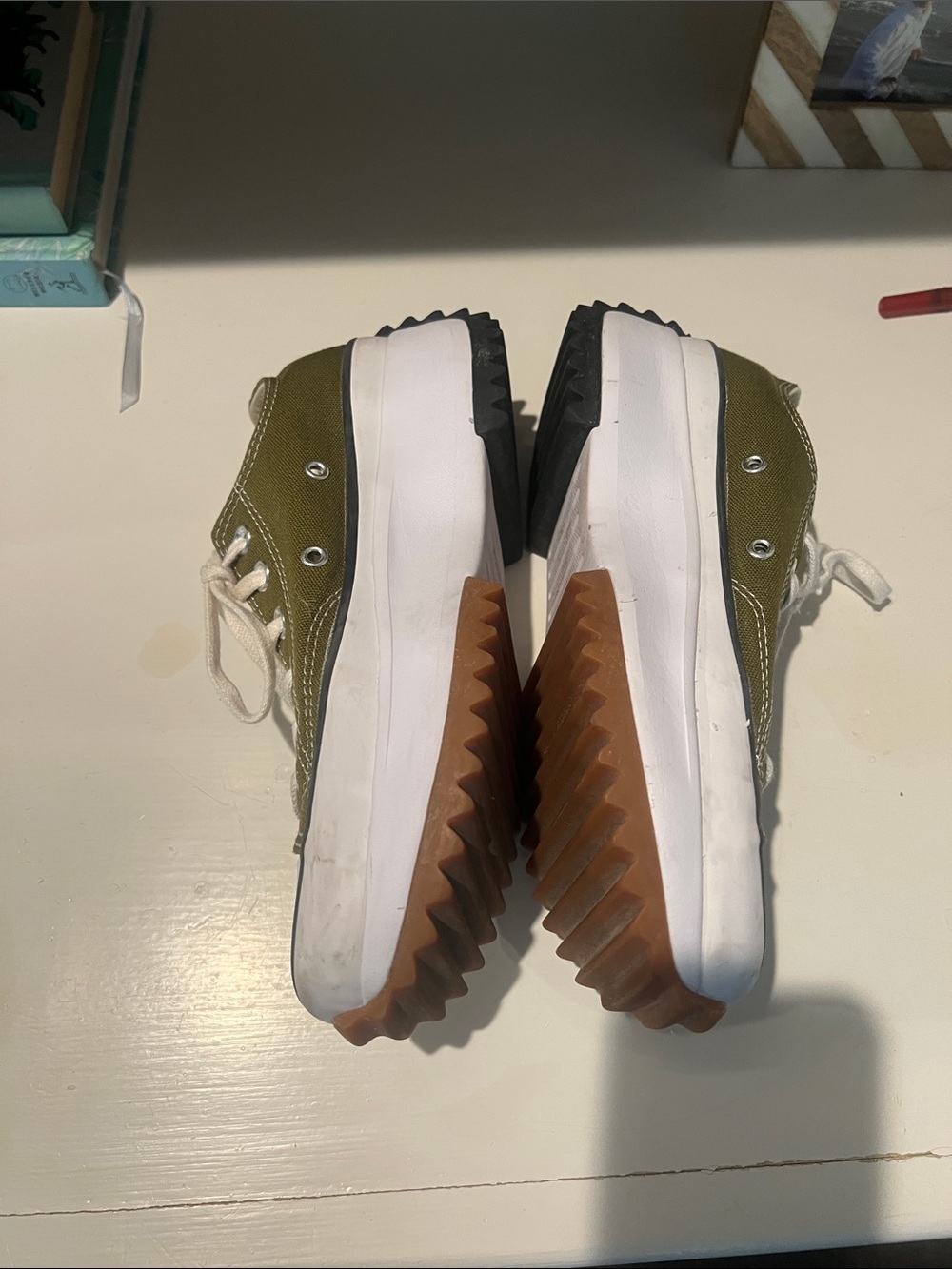 Converse Run Star Hike Low Top Dark Moss Sneakers - Picture 3 of 7